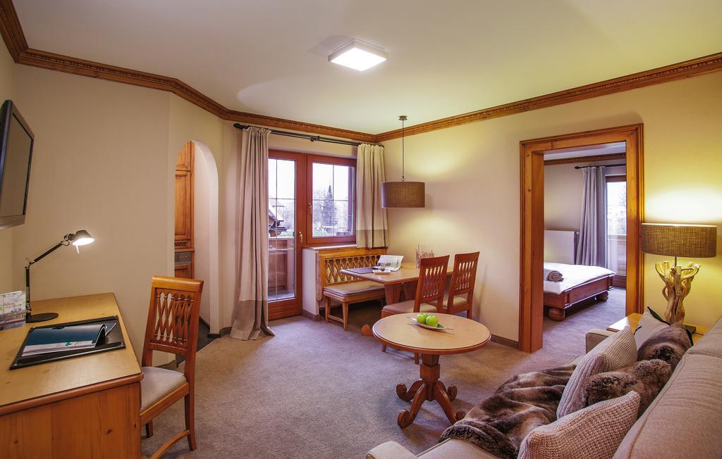 Villa Haidacher Relax & Lifestyle Apartments Zell am Ziller Szoba fotó