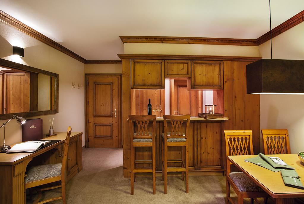 Villa Haidacher Relax & Lifestyle Apartments Zell am Ziller Szoba fotó